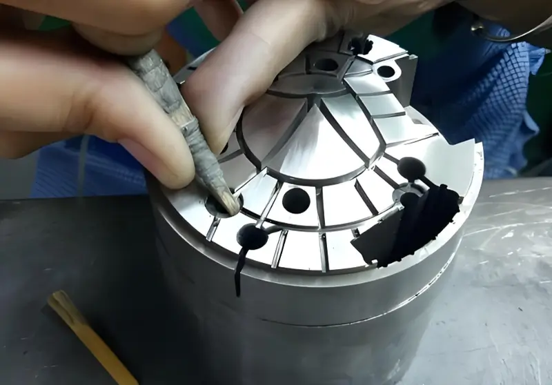 Injection Mold Polishing