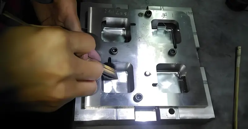Injection Mold Polishing