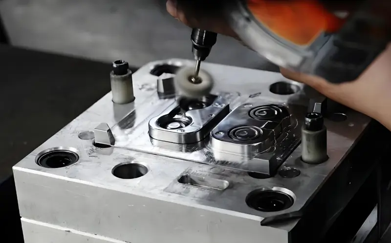 Injection Mold Polishing